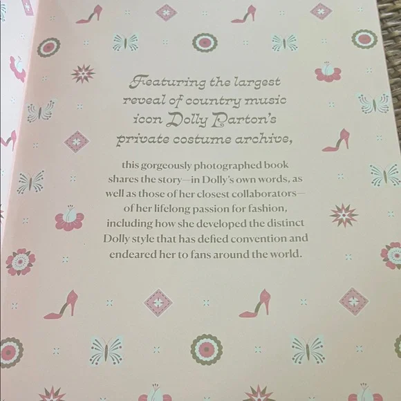 #0965** Dolly Parton 'Behind the Seams' Book - Picture 3 of 14